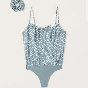 NWOT Abercrombie Cinched Front Tie Bodysuit